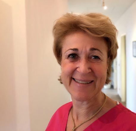 Mama geschnitten bearbeitet Mama geschnitten bearbeitet