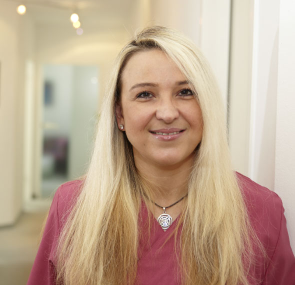 mitarbeiter-3-sandra mitarbeiter-3-sandra